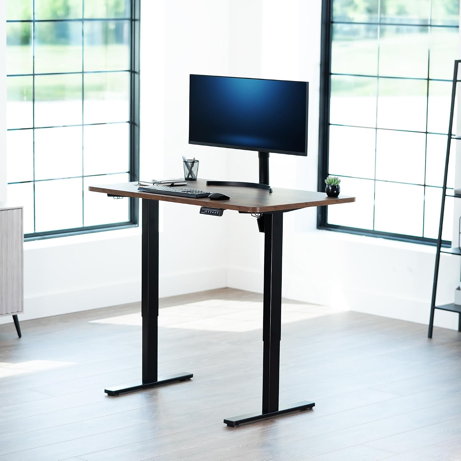 VIVO Electric 48 x 30 in Rustic Standing Desk, Memory Height Adjustment, 1B Series, Holds 220 lbs, One-Piece Vintage Brown Top, Black Frame, DESK-KIT-1B5N