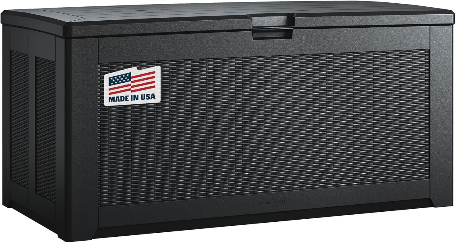 Rubbermaid Extra Large Resin Outdoor Storage Deck Box (134 Gal), Weather Resistant, Black, Deck Organization for Home/Backyard/Pool Chemicals/Toys/Garden Tools/Porch/Patio Cushions