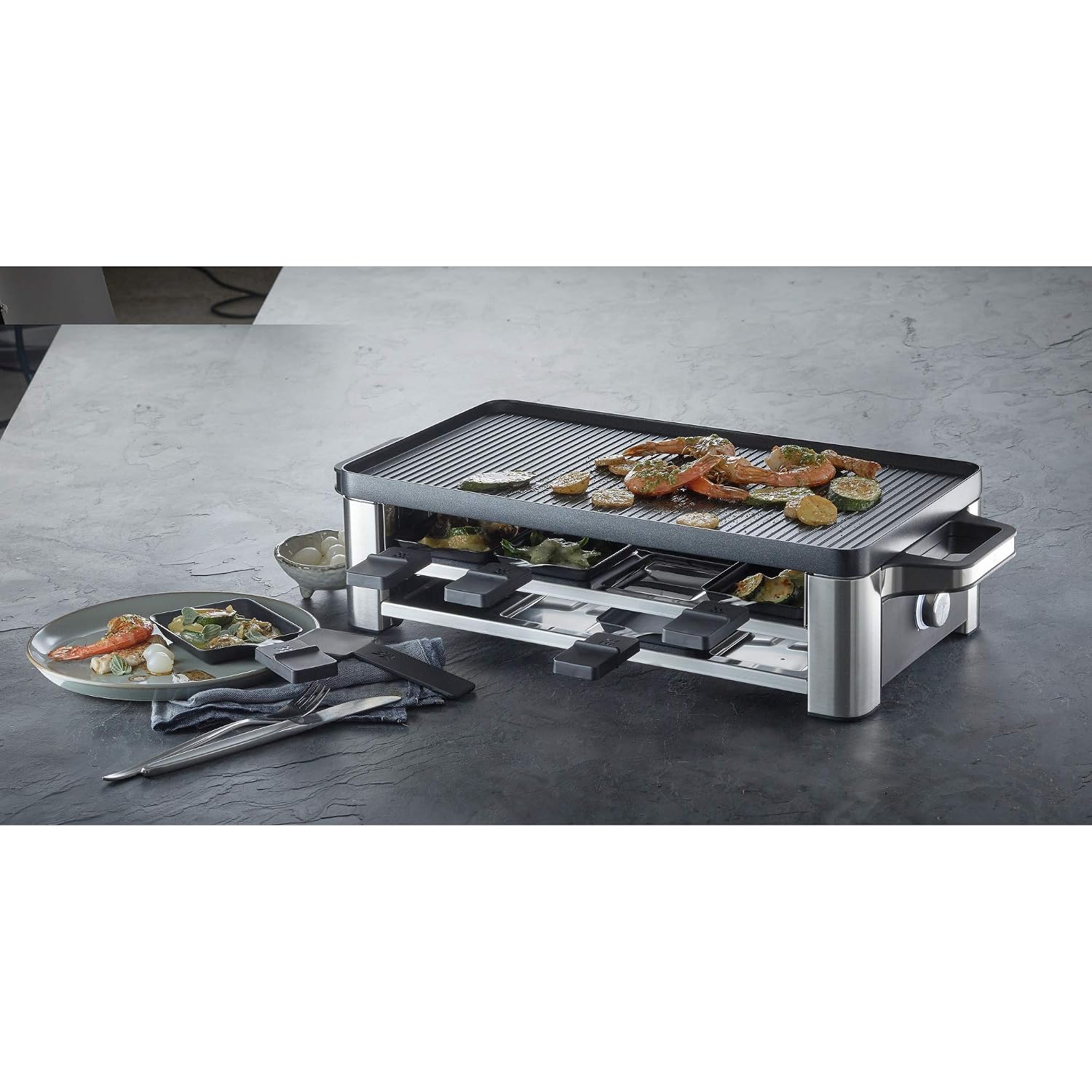 ERNITERTY WMF Lono Raclette Grill mit Pfännchen und Schiebern, Raclette 8 Personen, edelstahl matt, 1500W, White, (415040011)